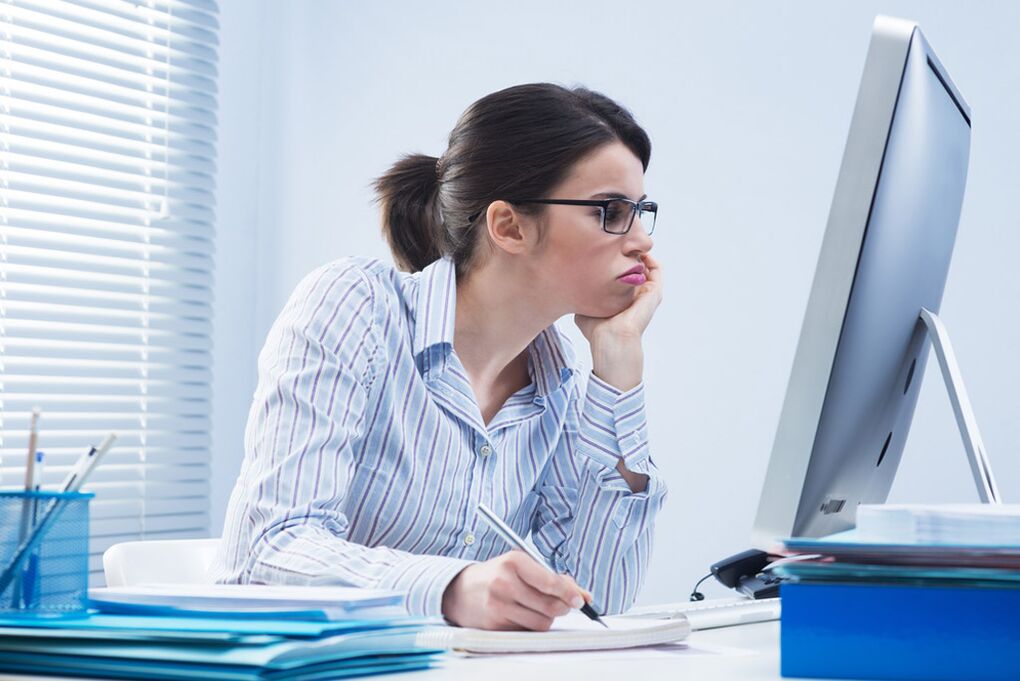 Una dintre cauzele osteocondrozei este activitatea sedentară